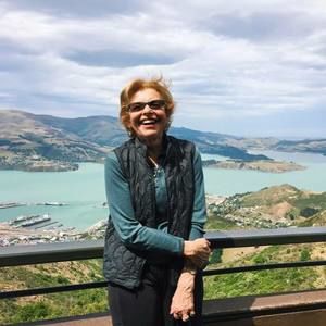 Meet your Posher, Annette